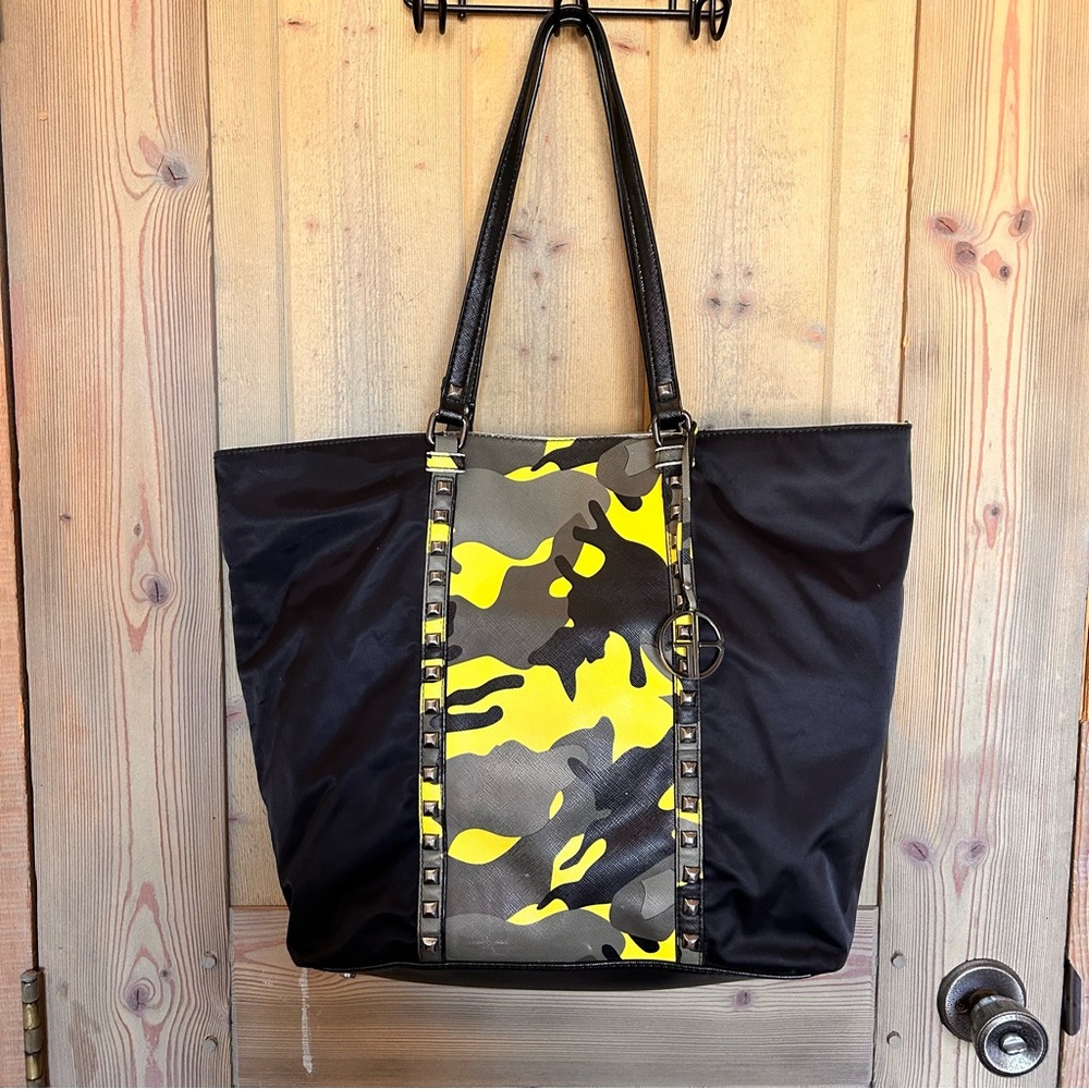 Gianni Bini Black and Yellow Camo Tote